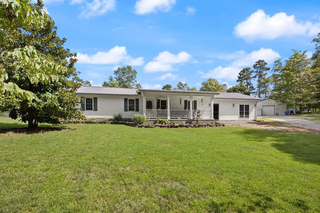 3717 Price Valley Road Somerset KY 42501