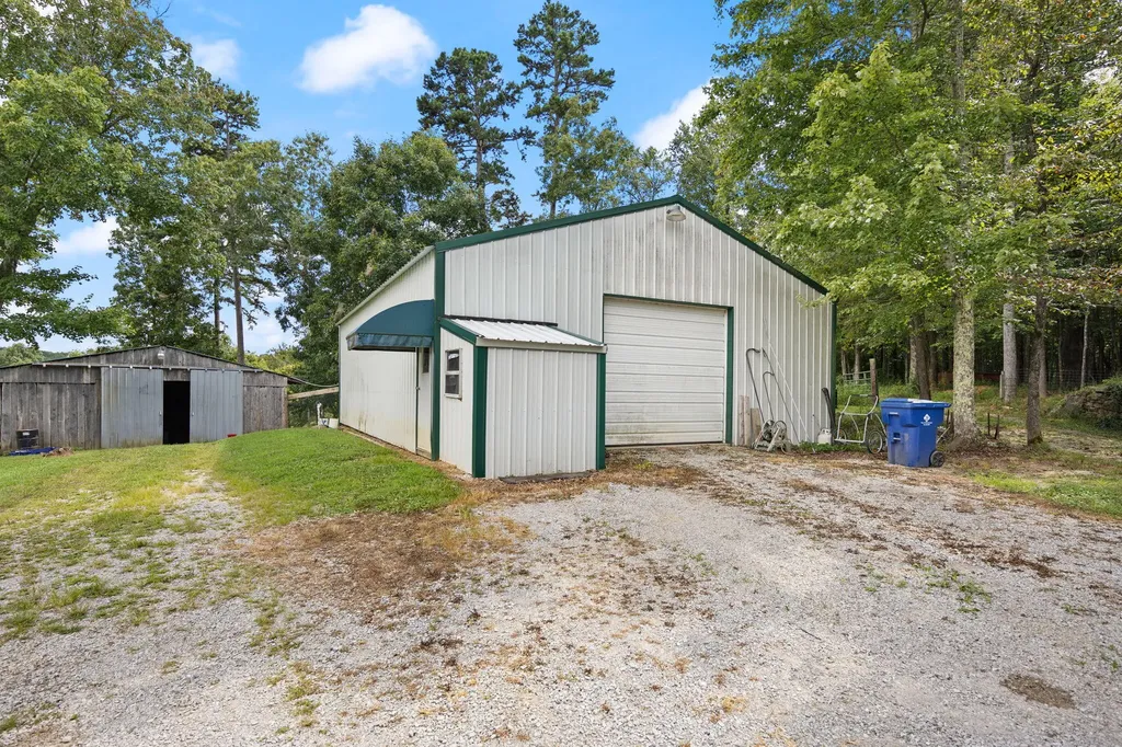 3717 Price Valley Road Somerset KY 42501