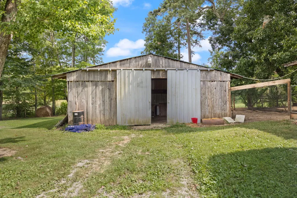 3717 Price Valley Road Somerset KY 42501