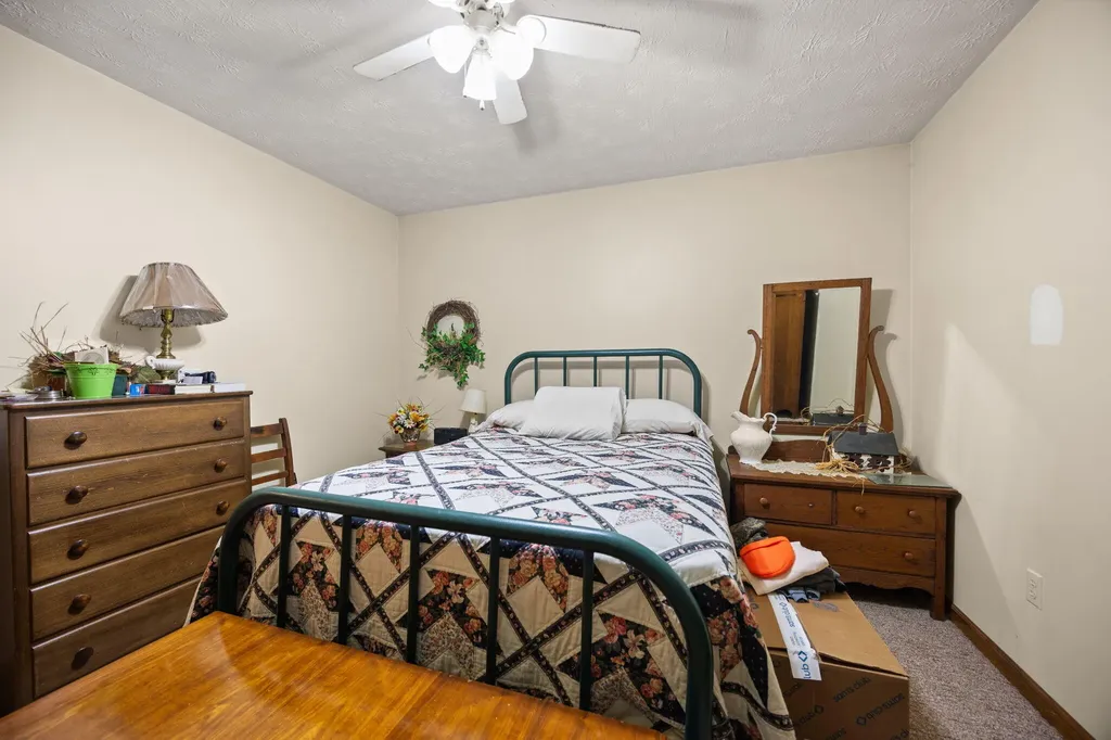 3717 Price Valley Road Somerset KY 42501
