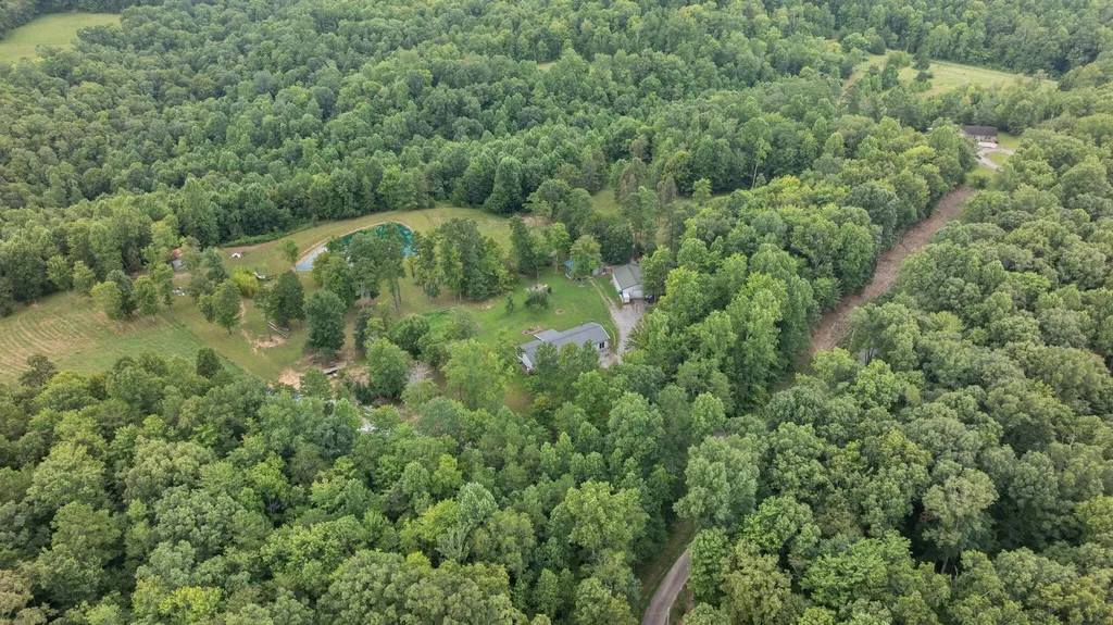 3717 Price Valley Road Somerset KY 42501
