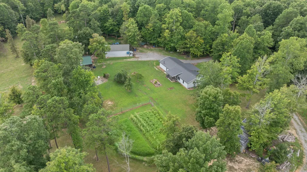 3717 Price Valley Road Somerset KY 42501