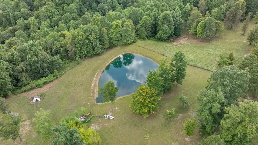 3717 Price Valley Road Somerset KY 42501