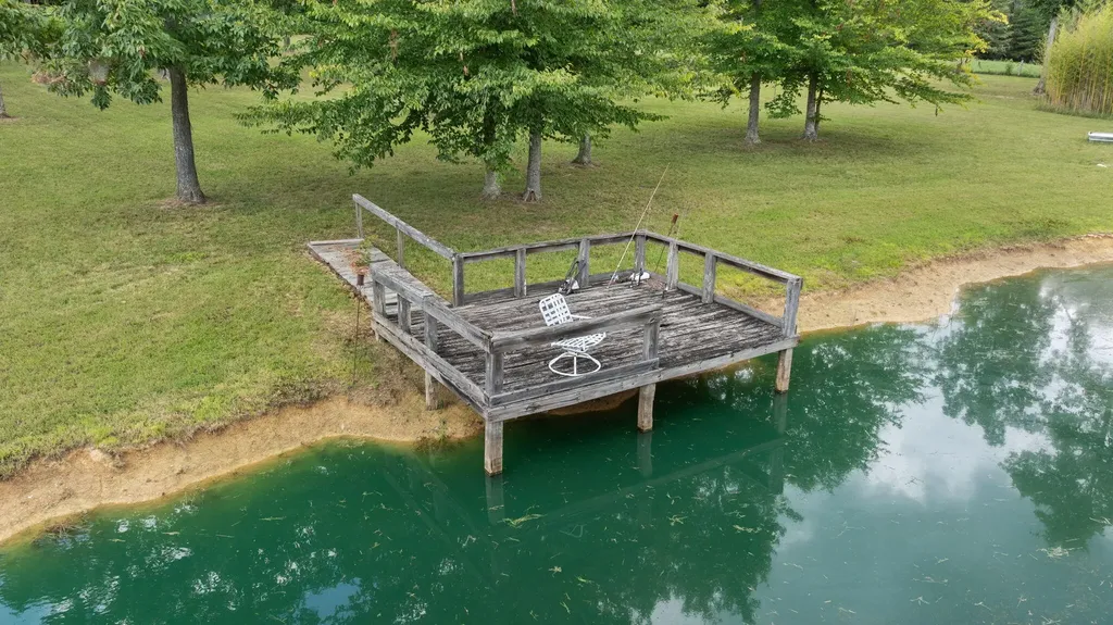3717 Price Valley Road Somerset KY 42501