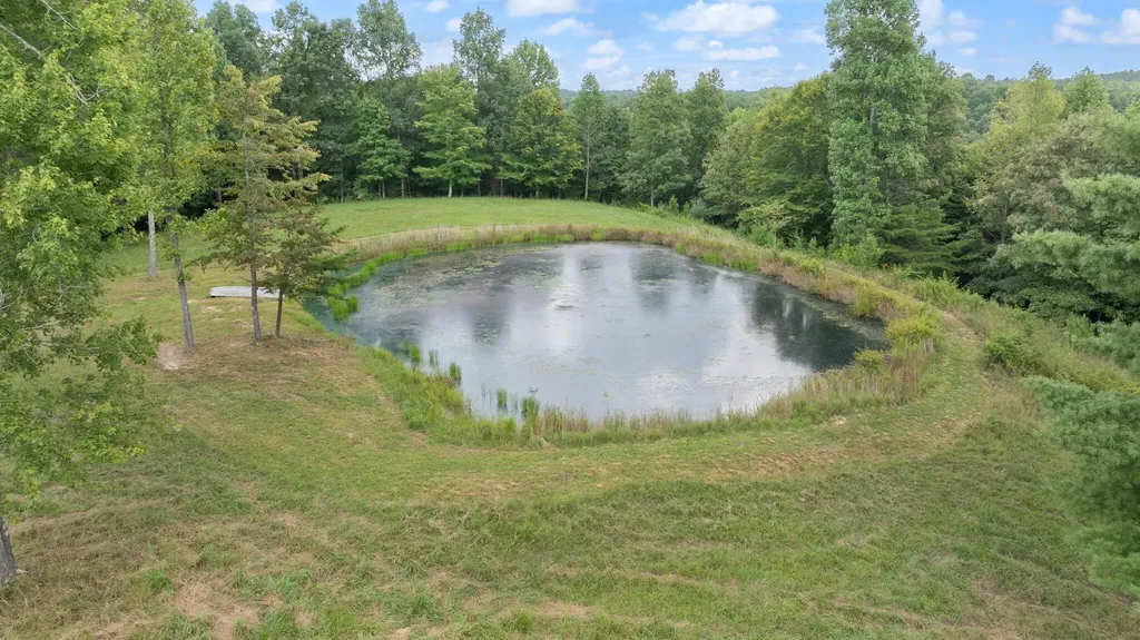 3717 Price Valley Road Somerset KY 42501