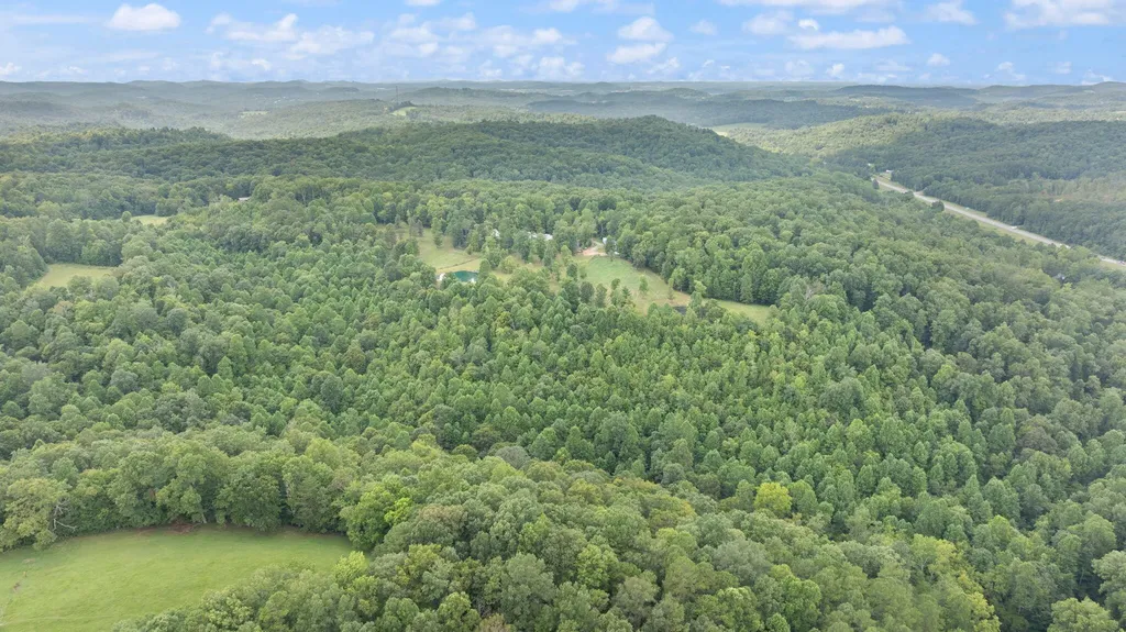 3717 Price Valley Road Somerset KY 42501