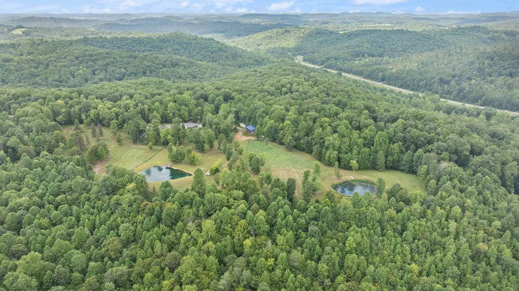 3717 Price Valley Road Somerset KY 42501
