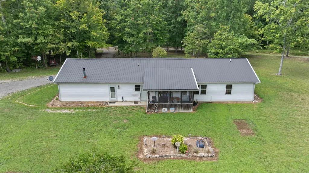 3717 Price Valley Road Somerset KY 42501