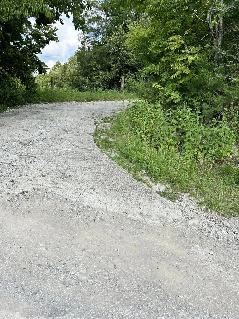 058-00-00-022.00 Shadrick Ferry Road Frankfort KY 40601