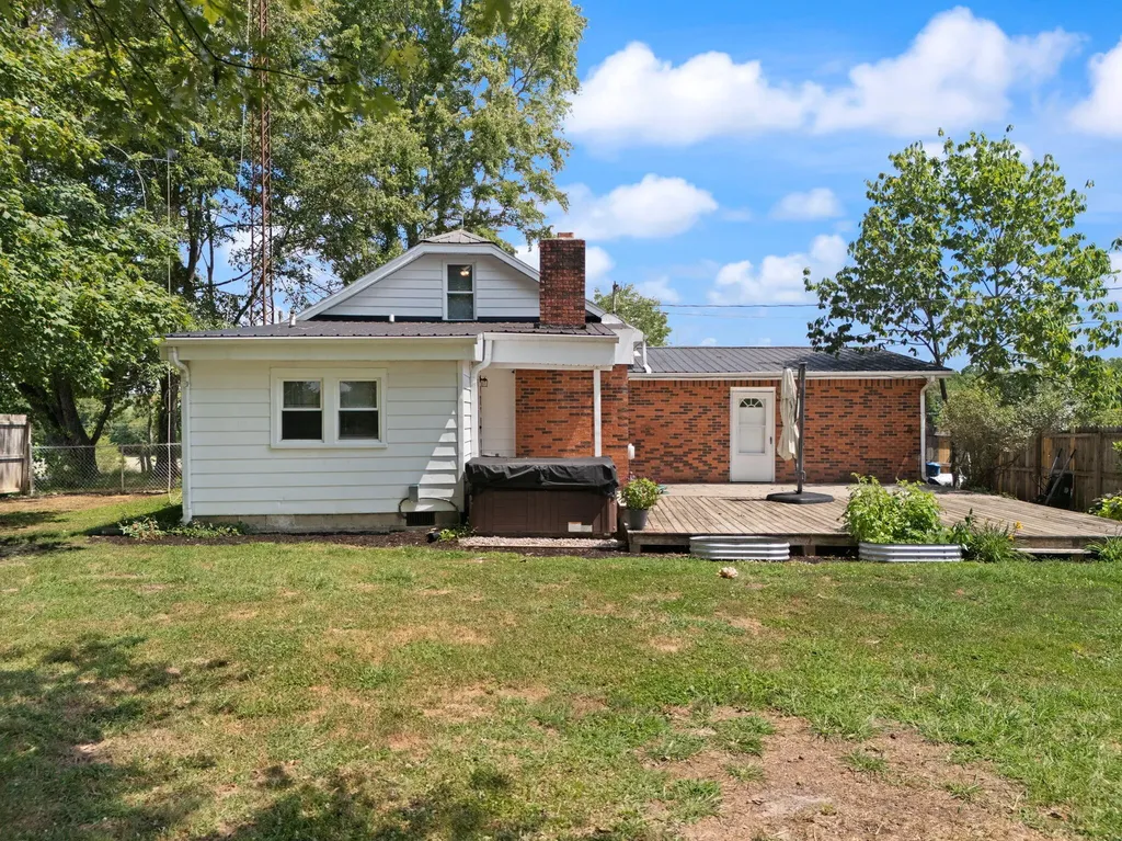 14033 Highway 1247 Eubank KY 42567
