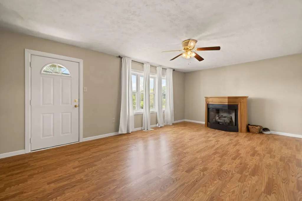 14033 Highway 1247 Eubank KY 42567