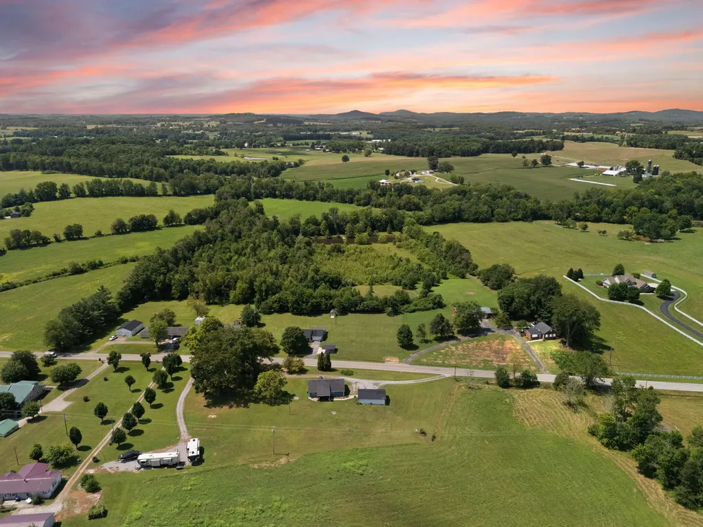 14033 Highway 1247 Eubank KY 42567