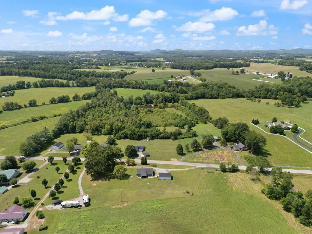 14033 Highway 1247 Eubank KY 42567