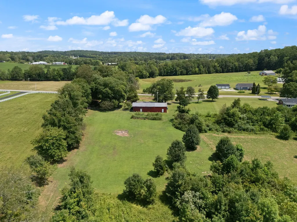 14033 Highway 1247 Eubank KY 42567