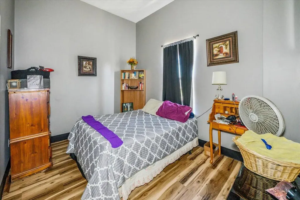 2 N Main Street Winchester KY 40391