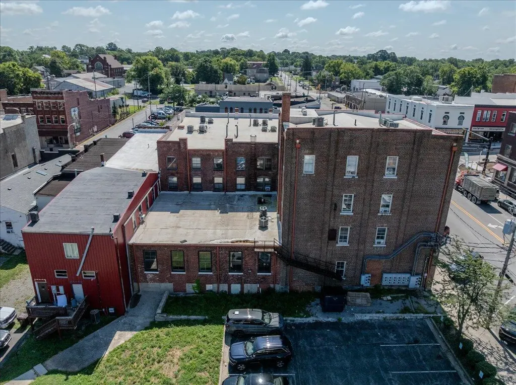 2 N Main Street Winchester KY 40391