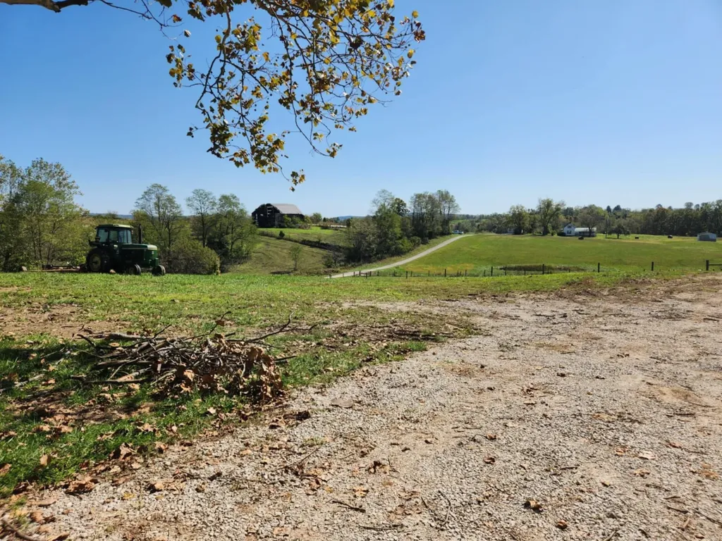 410 Murphy Lane Flemingsburg KY 41041