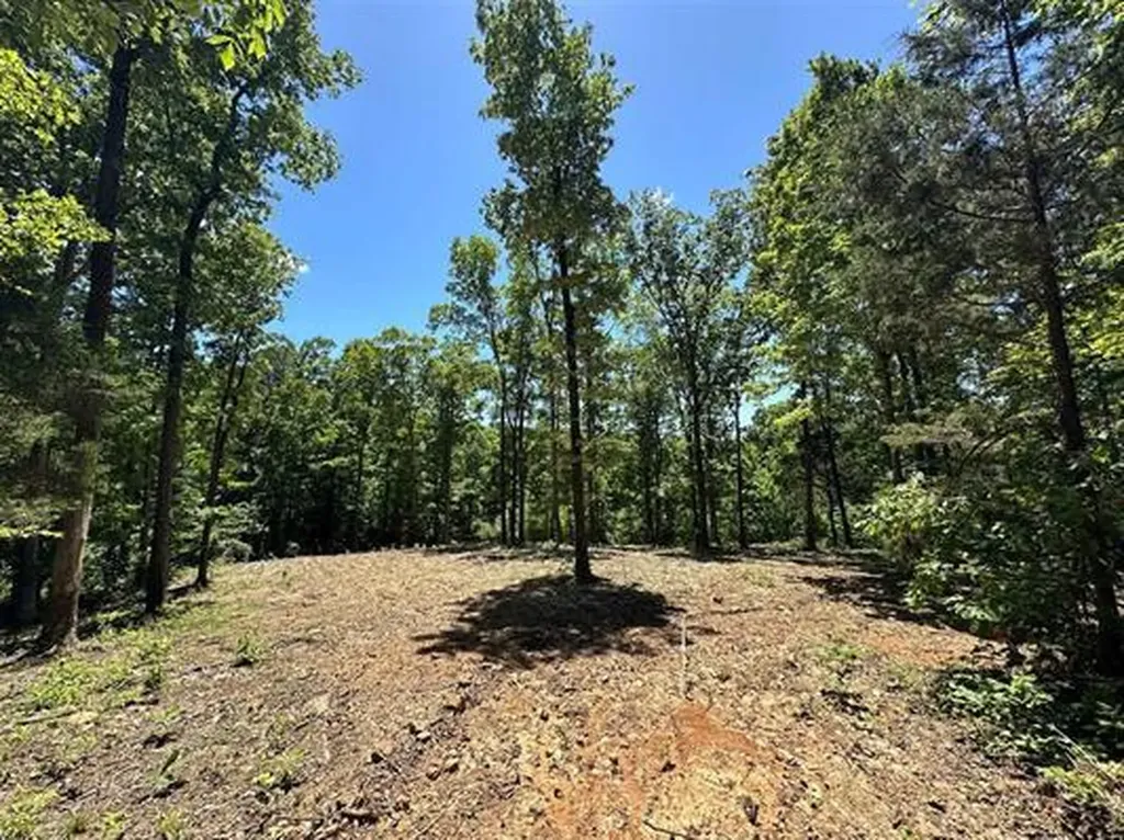 01 Riverside Benleo Road Bowling Green KY 42101