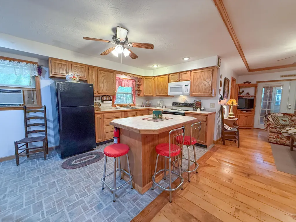 974 Adams Acres Road Wellington KY 40387