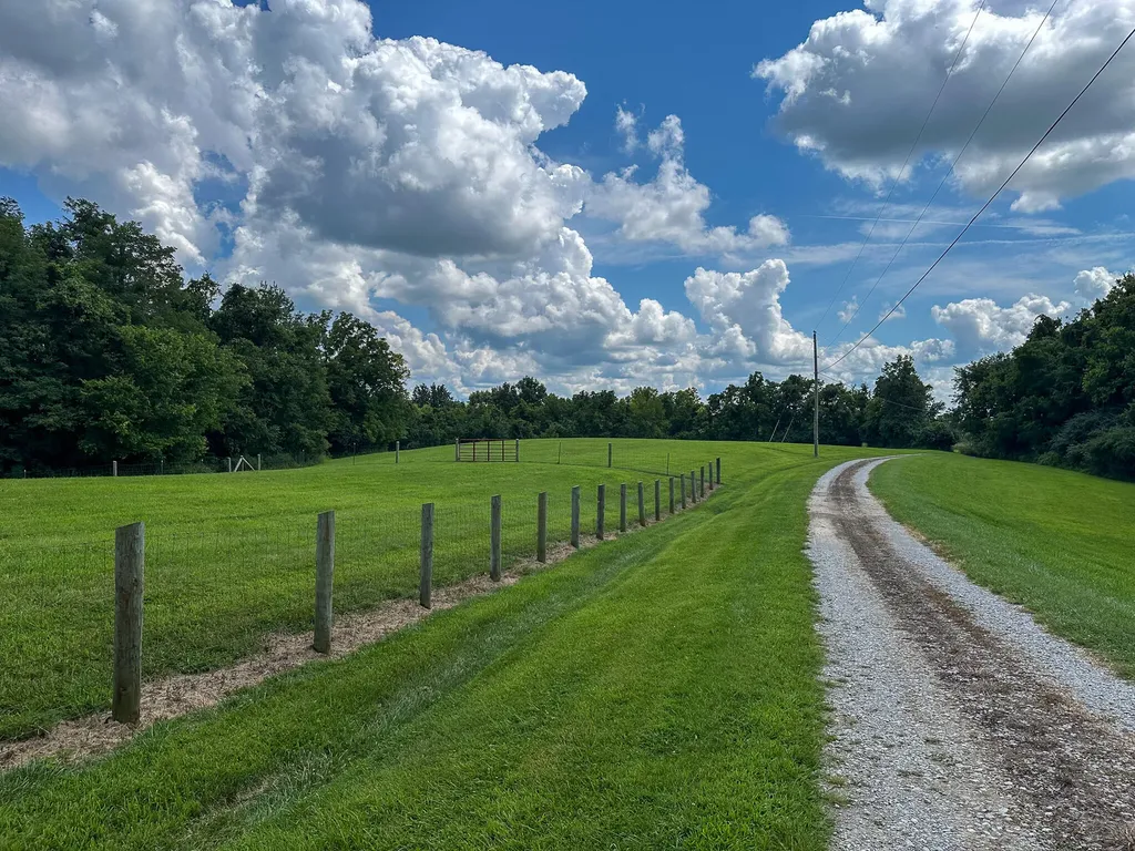 452 Heaven Lane Sharpsburg KY 40374