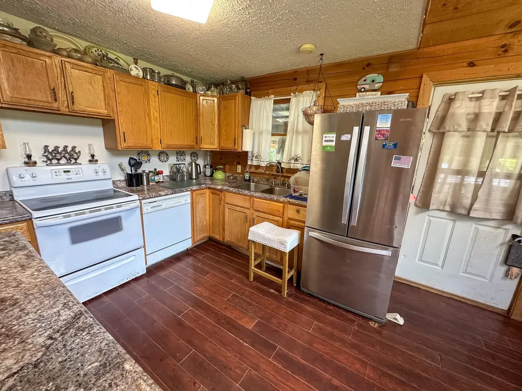 452 Heaven Lane Sharpsburg KY 40374