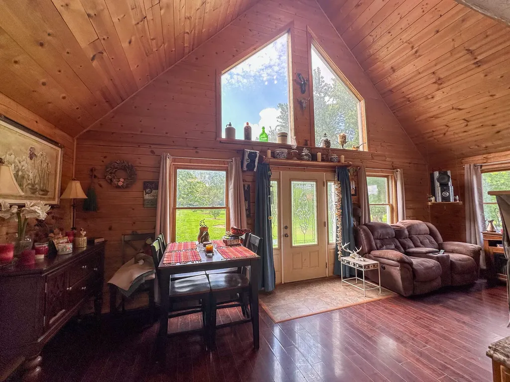 452 Heaven Lane Sharpsburg KY 40374