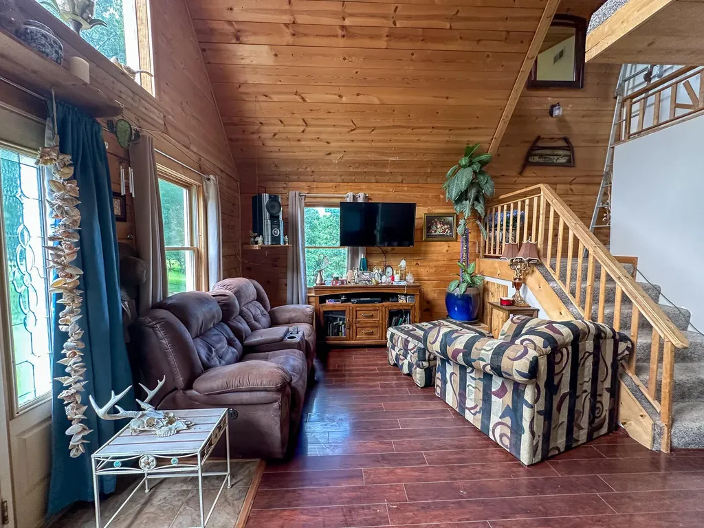 452 Heaven Lane Sharpsburg KY 40374