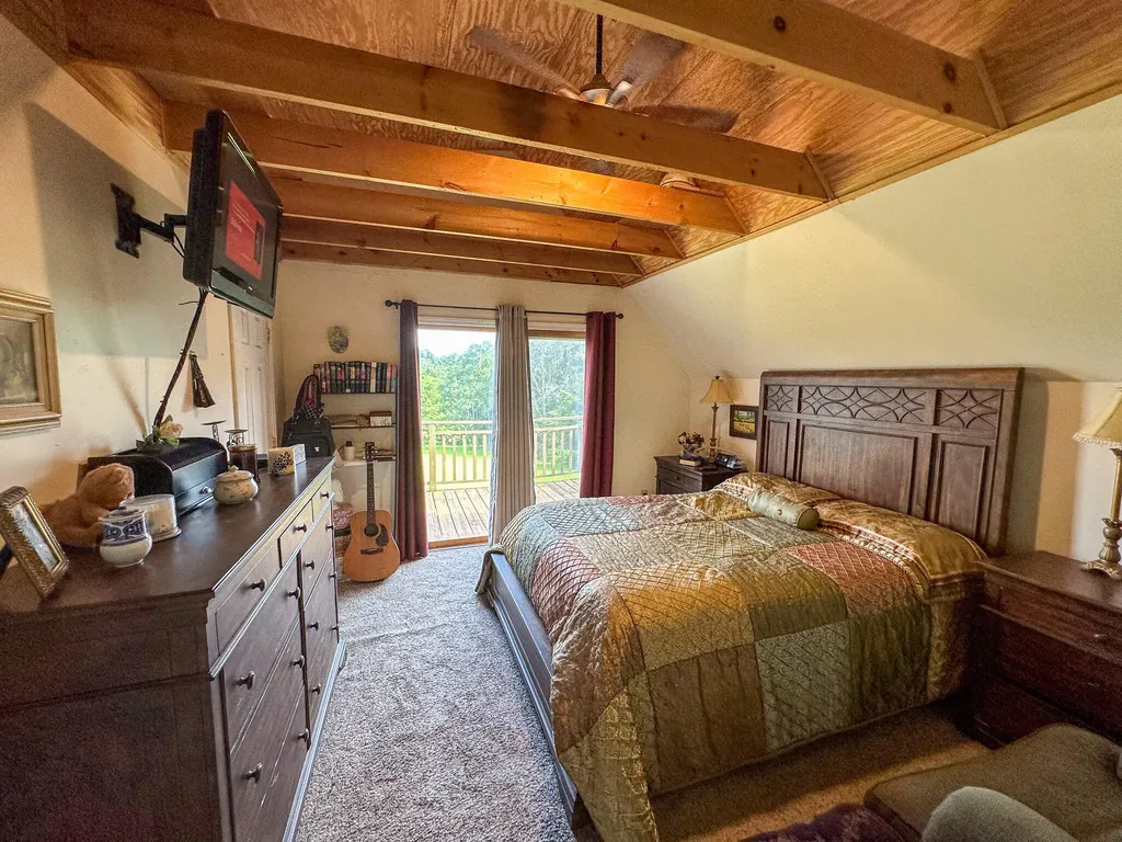 452 Heaven Lane Sharpsburg KY 40374