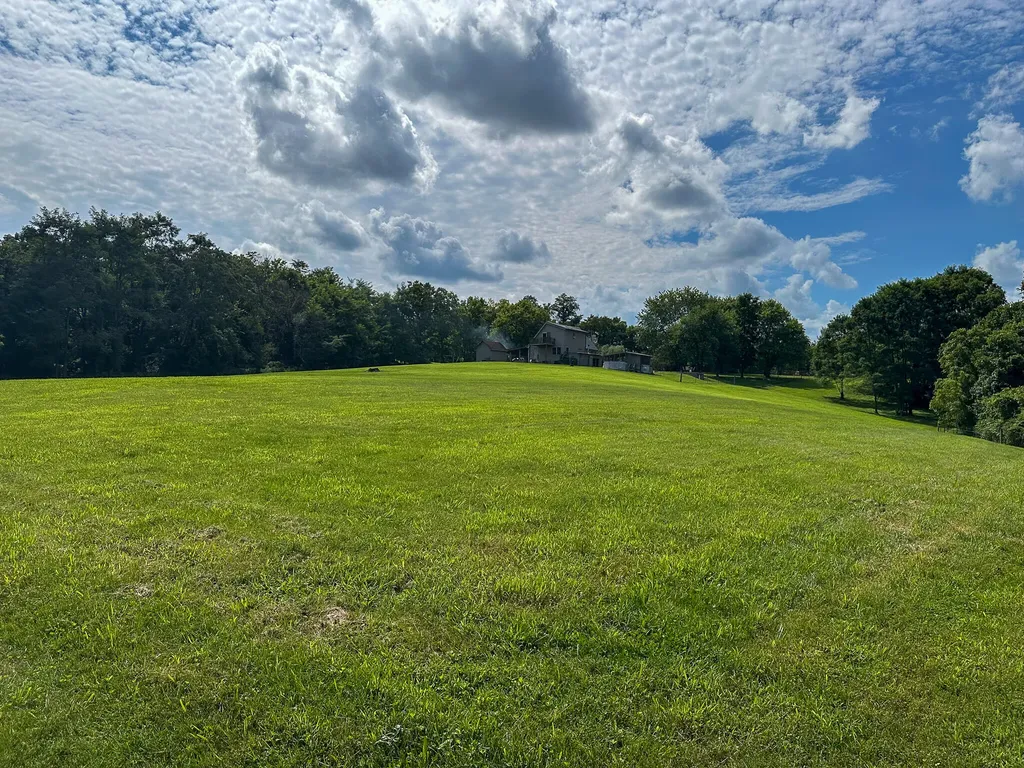 452 Heaven Lane Sharpsburg KY 40374
