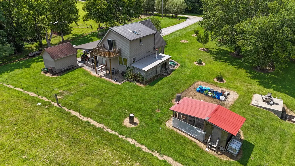 452 Heaven Lane Sharpsburg KY 40374