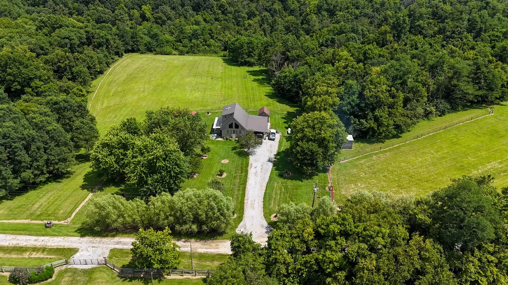 452 Heaven Lane Sharpsburg KY 40374