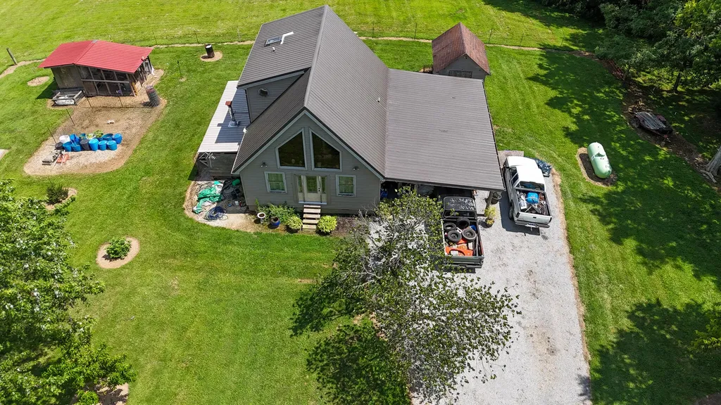 452 Heaven Lane Sharpsburg KY 40374