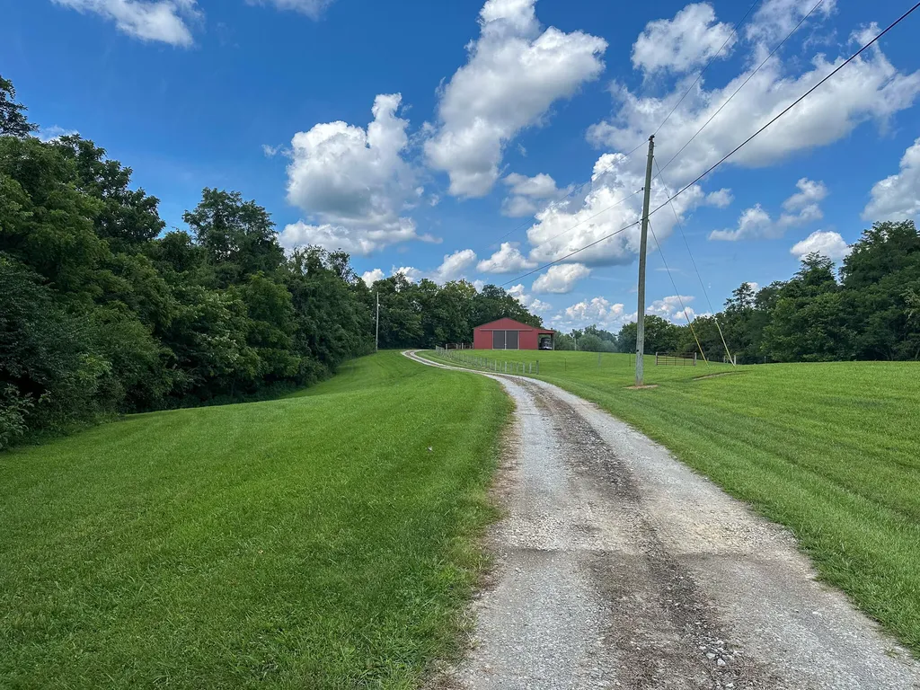 452 Heaven Lane Sharpsburg KY 40374