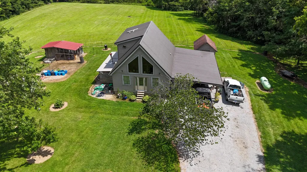 452 Heaven Lane Sharpsburg KY 40374