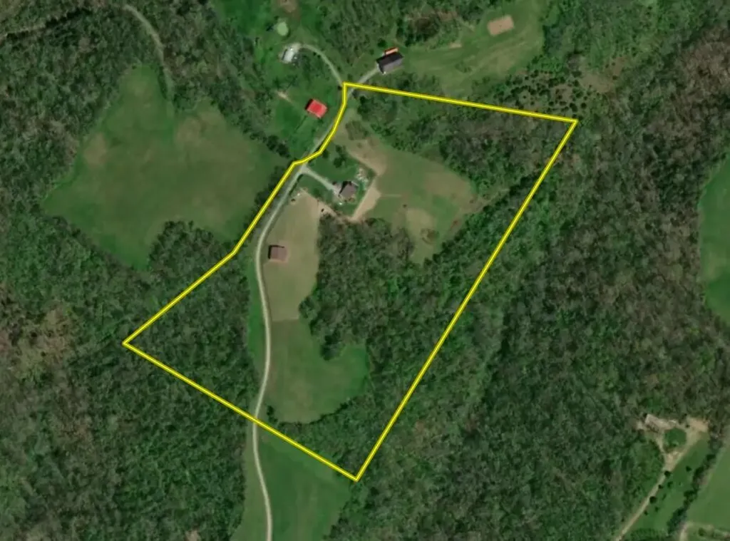 452 Heaven Lane Sharpsburg KY 40374