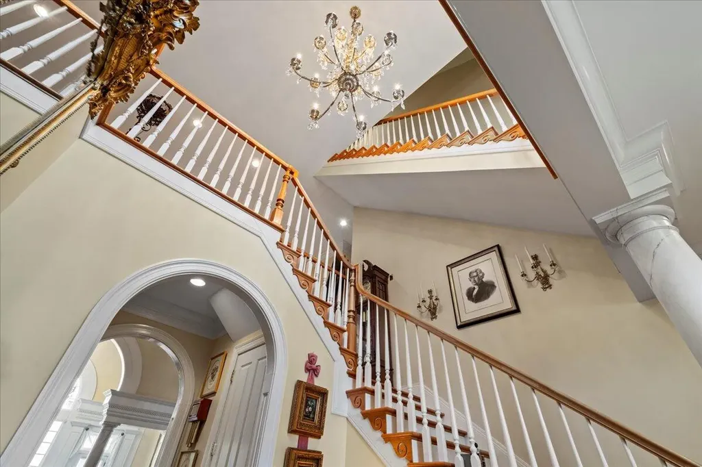 5045 Van Meter Road Winchester KY 40391