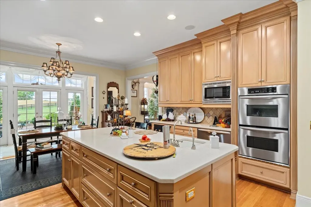 5045 Van Meter Road Winchester KY 40391
