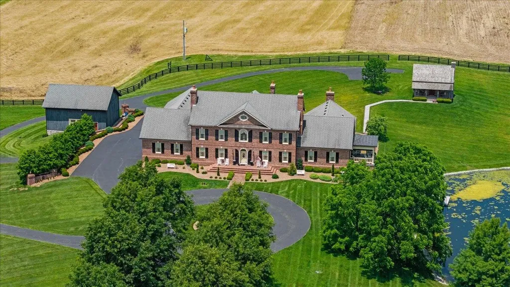 5045 Van Meter Road Winchester KY 40391