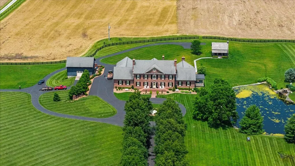 5045 Van Meter Road Winchester KY 40391