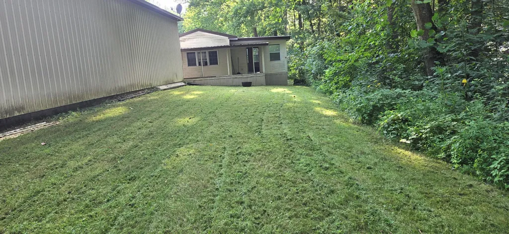 21818 State Route 3 Rush KY 41168