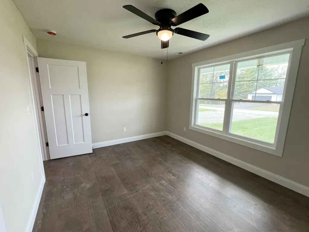 95 Deerview Lane Russell Springs KY 42642