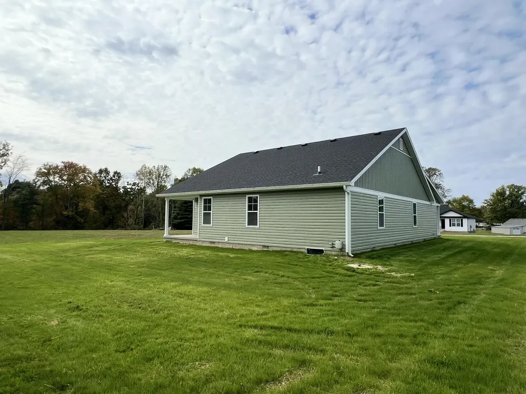 95 Deerview Lane Russell Springs KY 42642