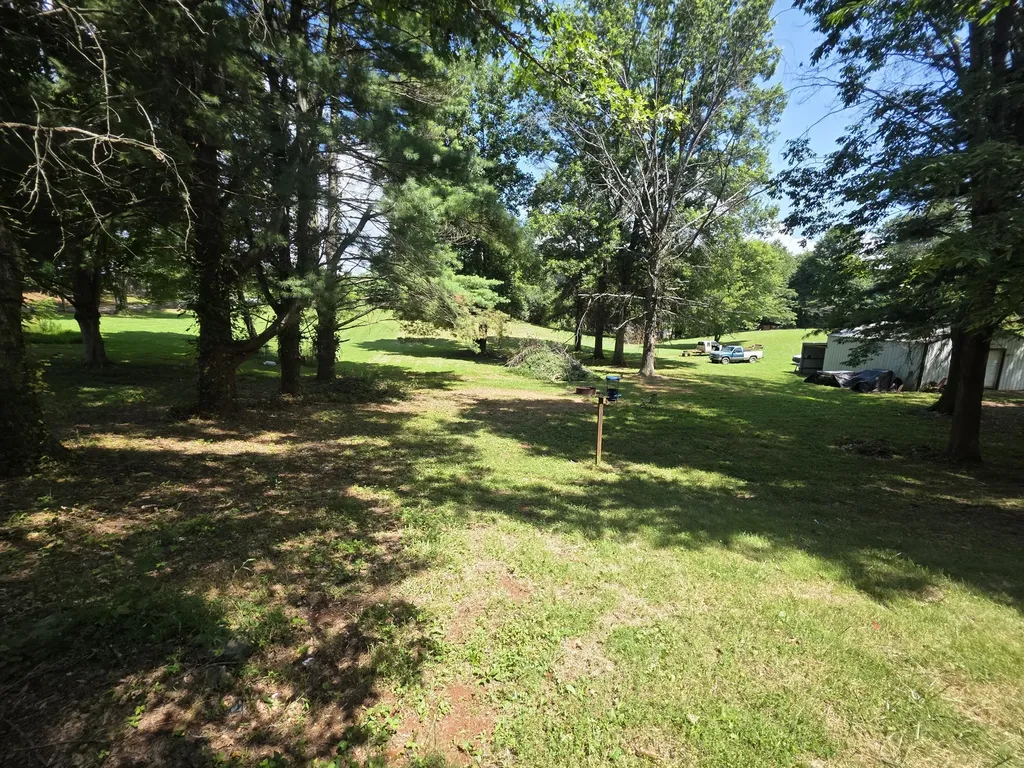 1006 Rainbow Drive Albany KY 42602