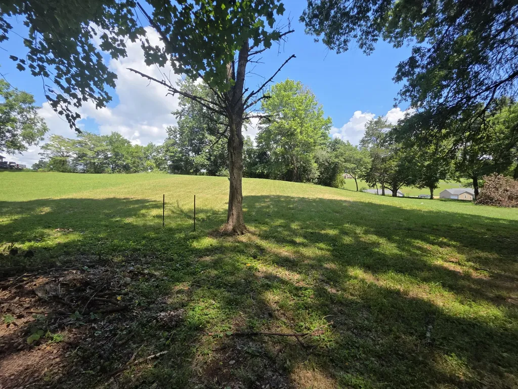 1006 Rainbow Drive Albany KY 42602