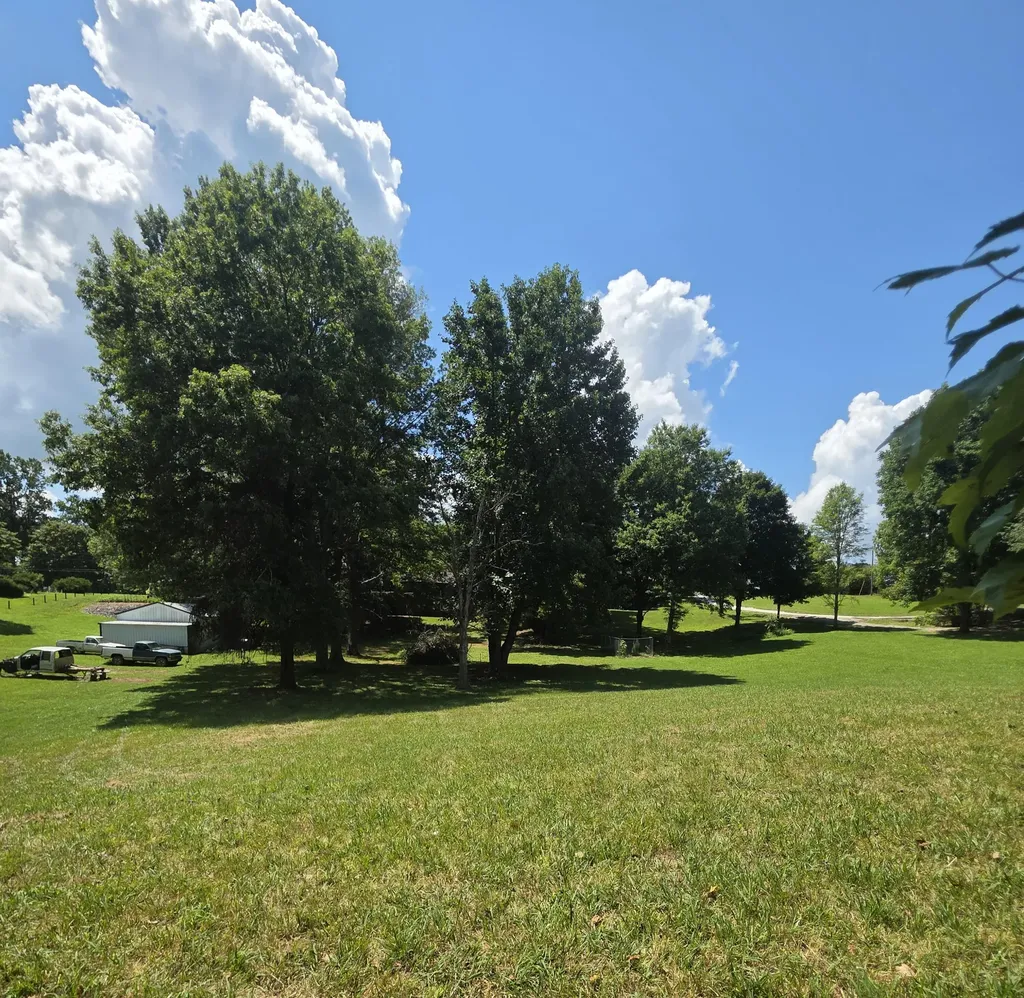 1006 Rainbow Drive Albany KY 42602