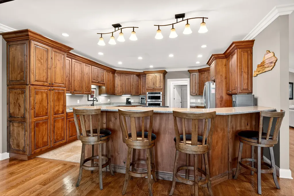 507 Avawam Drive Richmond KY 40475