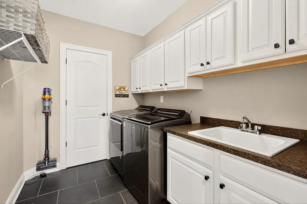 507 Avawam Drive Richmond KY 40475
