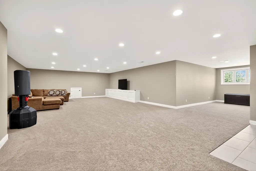 507 Avawam Drive Richmond KY 40475
