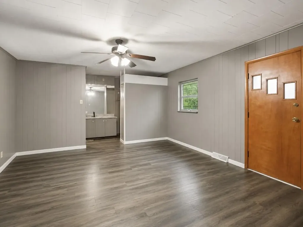 831 E 4th Street London KY 40741