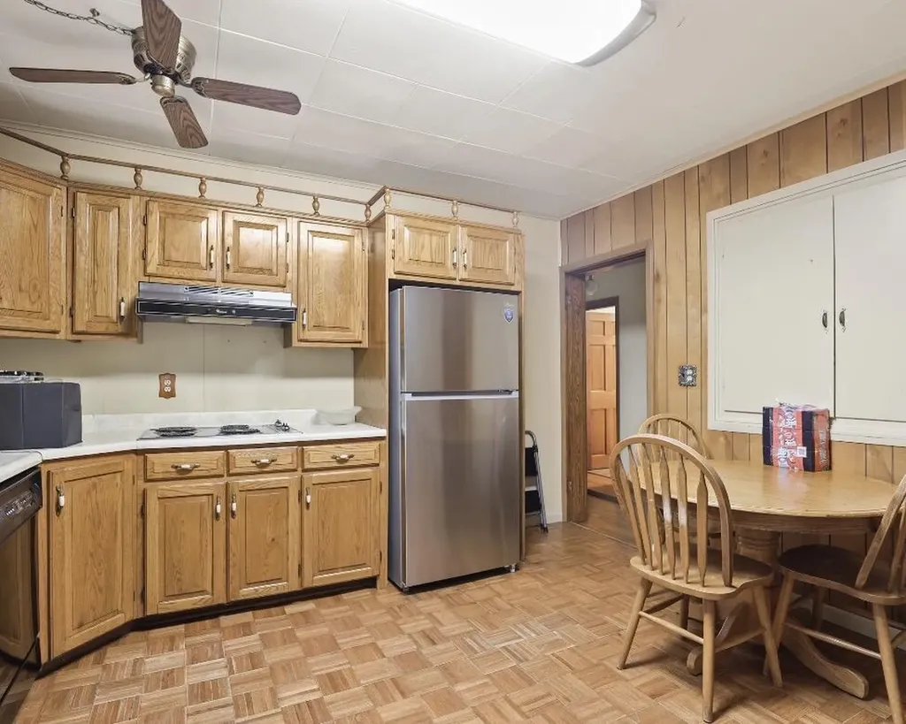 831 E 4th Street London KY 40741